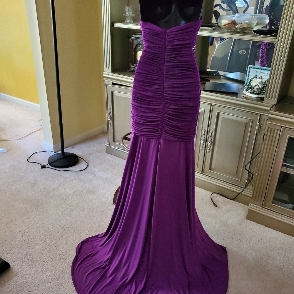 Dimitri Designs Dress - Picture 3 of 5